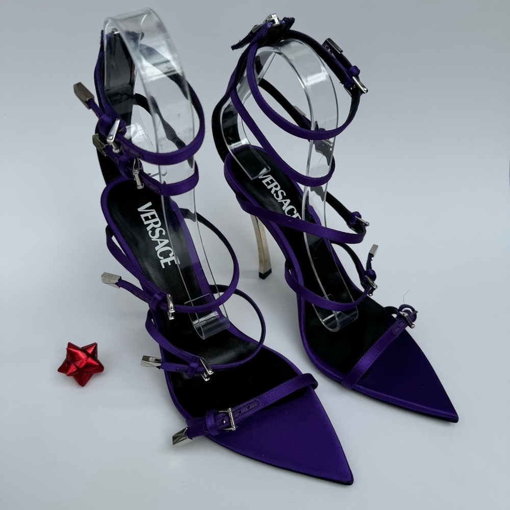 VERSACE SANDAL HEELS - Picture 10 of 14